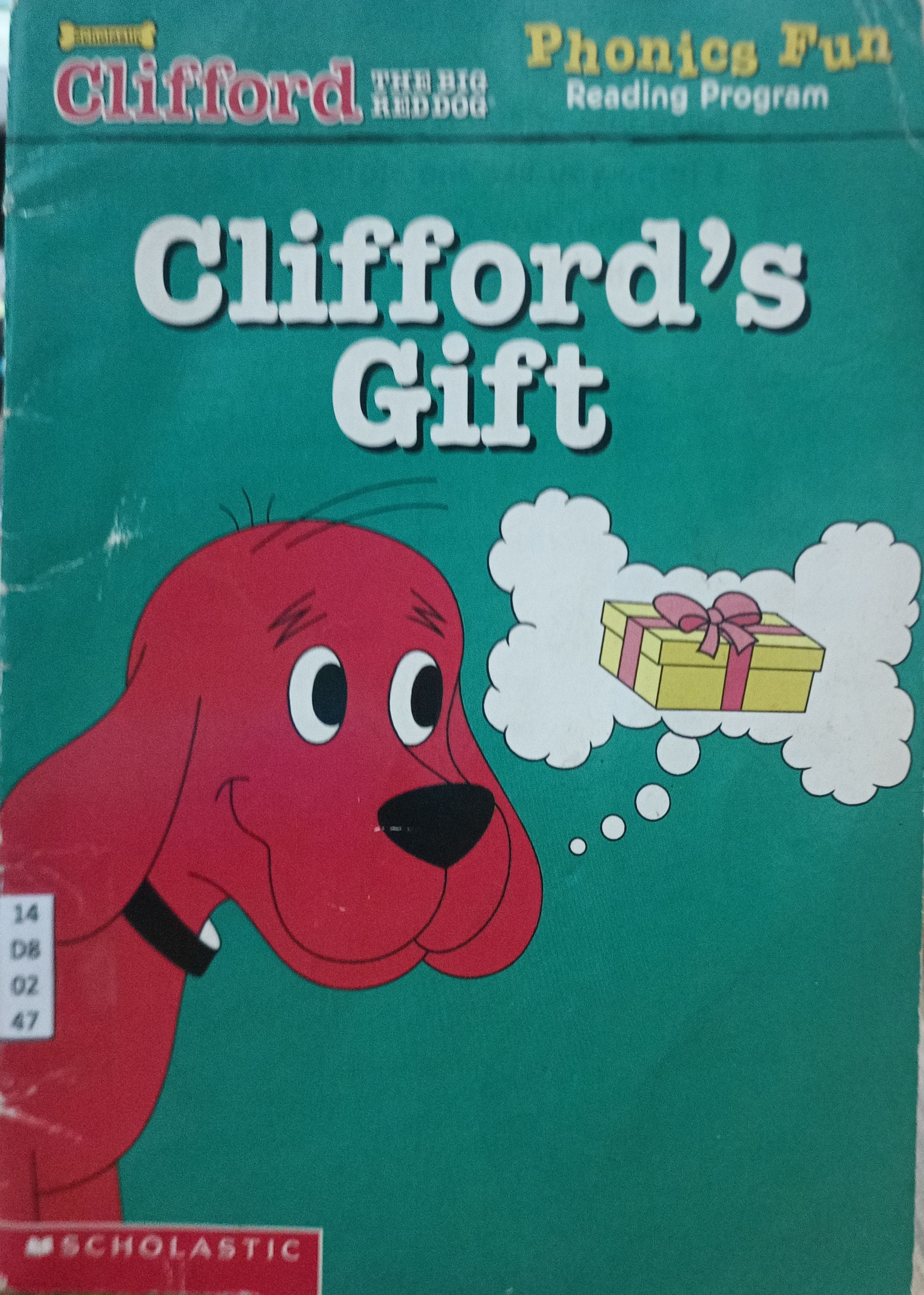 Phonics Fun Reading Program Book 12: Clifford's Gift